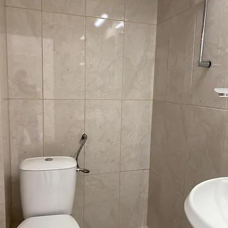 Guest Nia Elis Gasthuis 3*