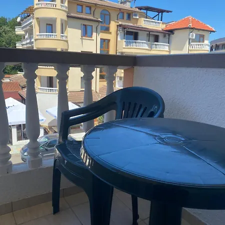 Guest house Guest Nia Elis