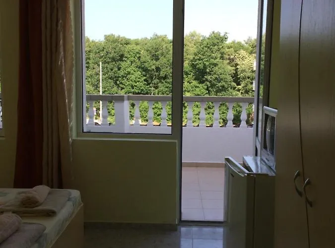 Guest Nia Elis 3* קיטן